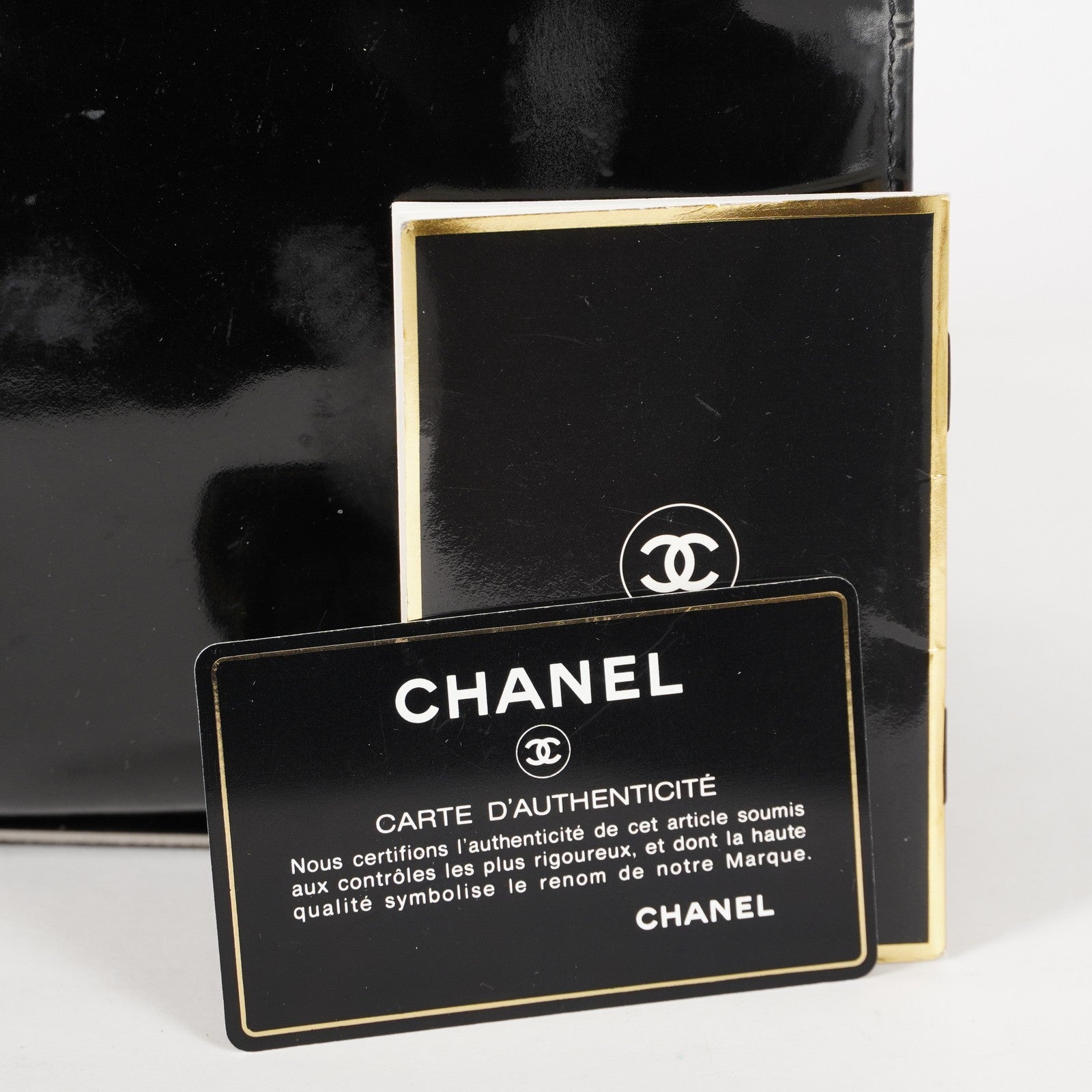 CHANEL CC Logo Chain Shoulder Tote Bag Patent Leather Vintage Black 03E255170011