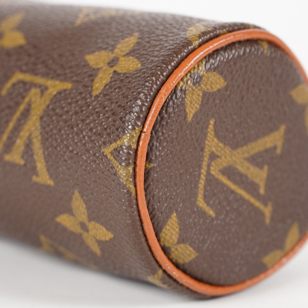 LOUIS VUITTON Monogram Papillon Pouch LV Auth vintage 05E552310016