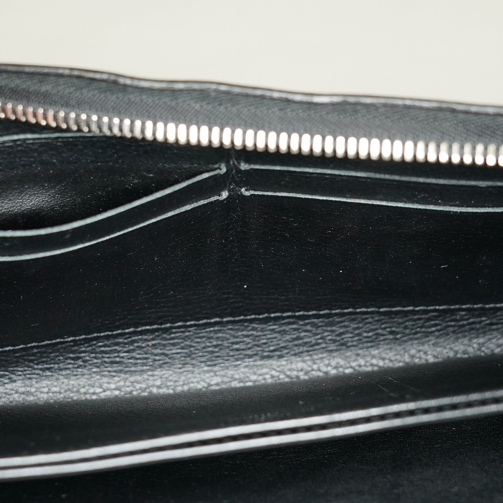 Louis Vuitton Monogram Mahina Zippy Zip-Around Wallet Noir M61867 03T093500009