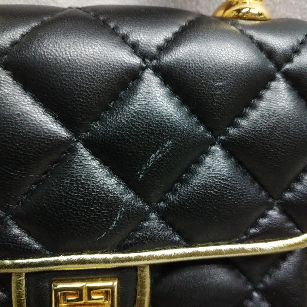 Tariff included Givenchy Mini Handbag Matelasse Quilted Bag Black 06M013500013