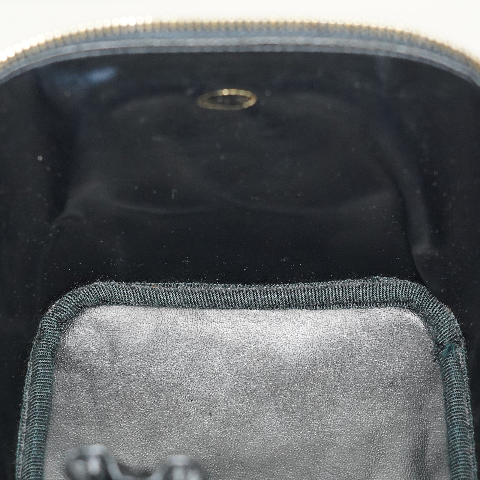 Chanel Vanity Cosmetic Case Black Caviar Leather Bag 05E597040016