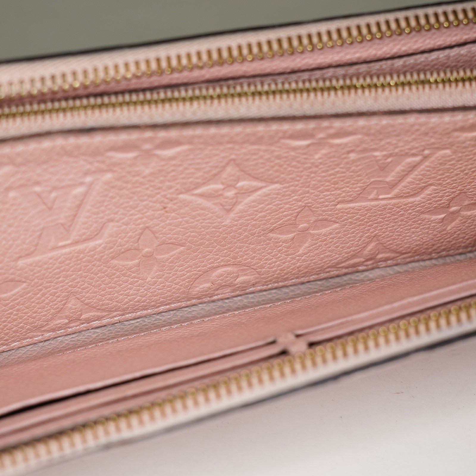 Louis Vuitton M64090 Zippy Wallet 20cm Monogram Empreinte 03T122000009