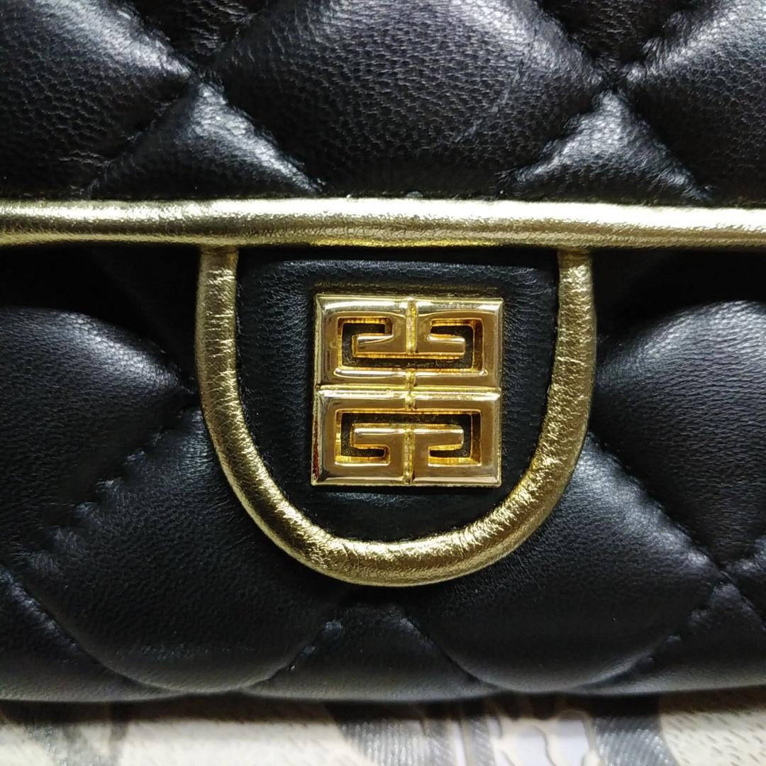 Tariff included Givenchy Mini Handbag Matelasse Quilted Bag Black 06M013500013