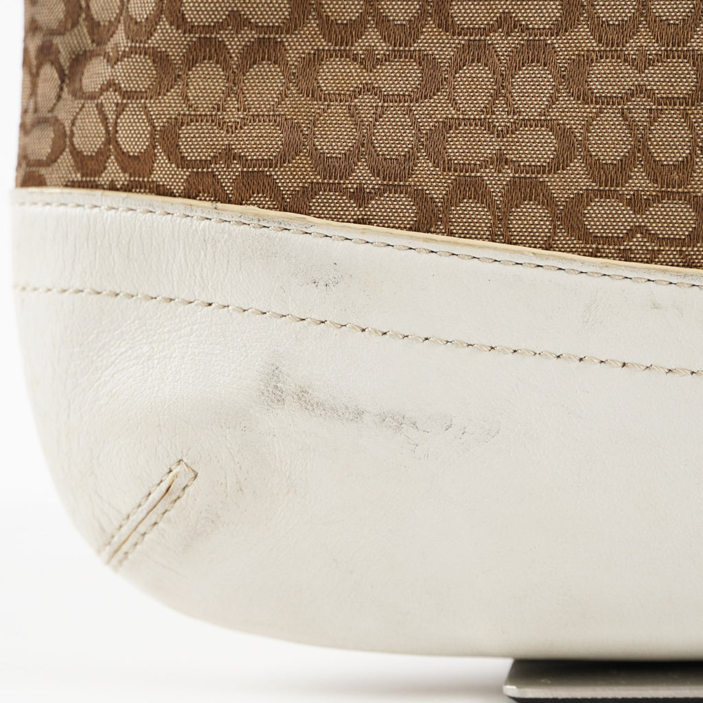Coach Purse Logo Signature Handbags WhiteLEATHER DUFFLE HOBO  XY172