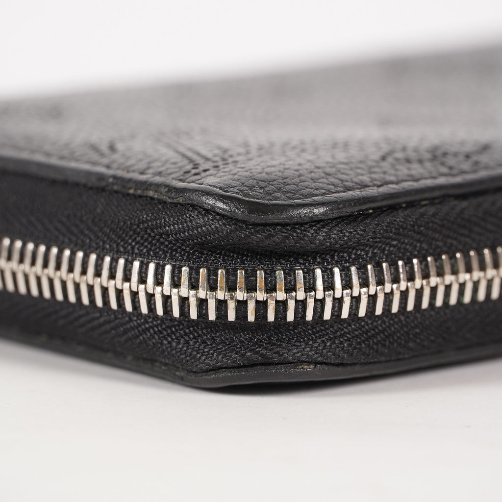 Louis Vuitton Monogram Mahina Zippy Zip-Around Wallet Noir M61867 03T022500009