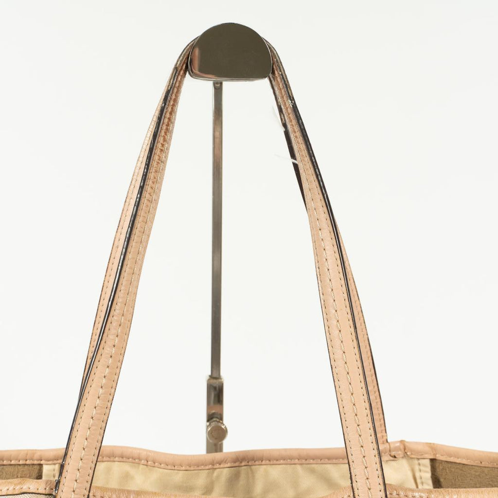 COACH handbag gold beige leather Simple design With  long strap  Tariff included