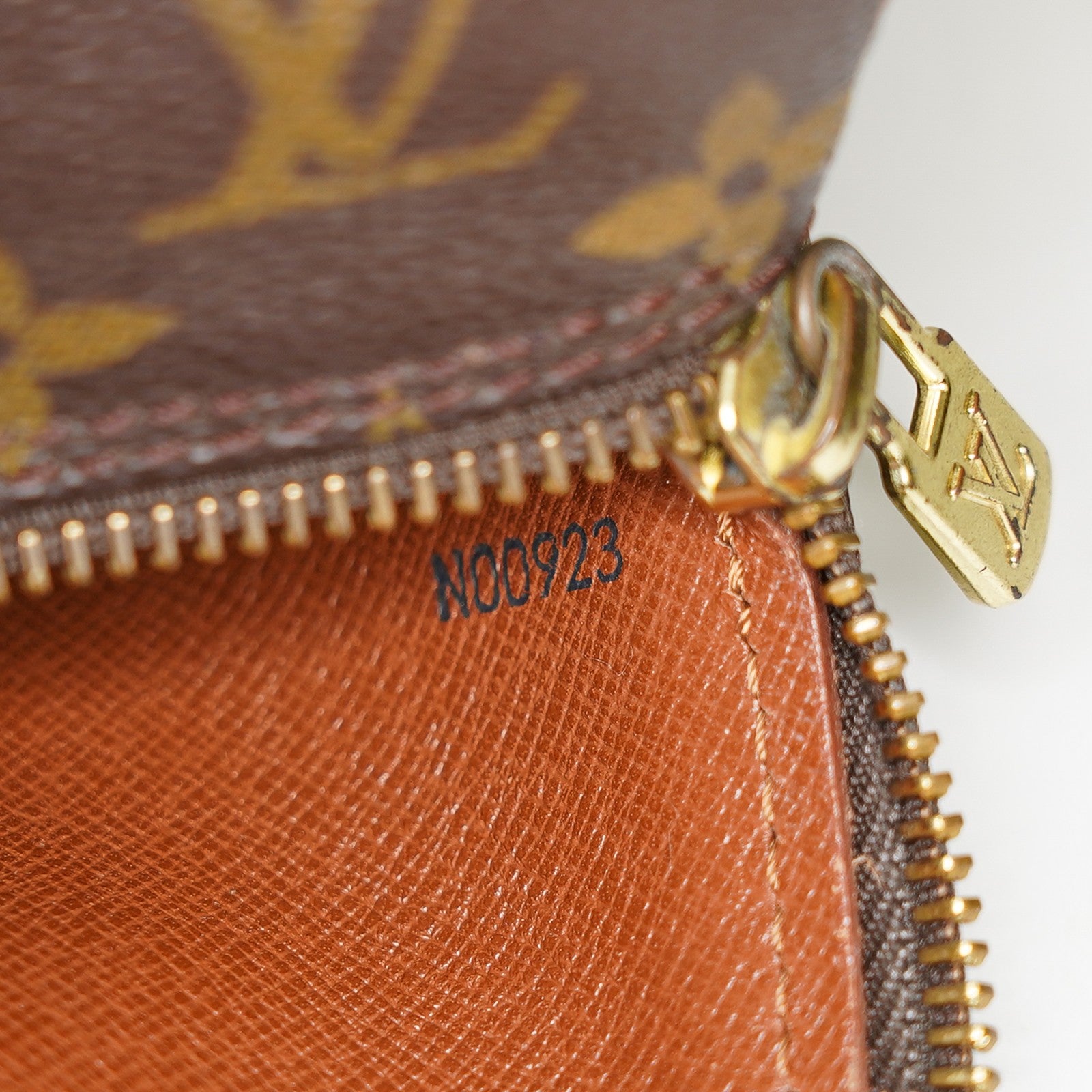 LOUIS VUITTON Papillon 30 Hand Bags Monogram Canvas M51385 Vintage 02E065720010