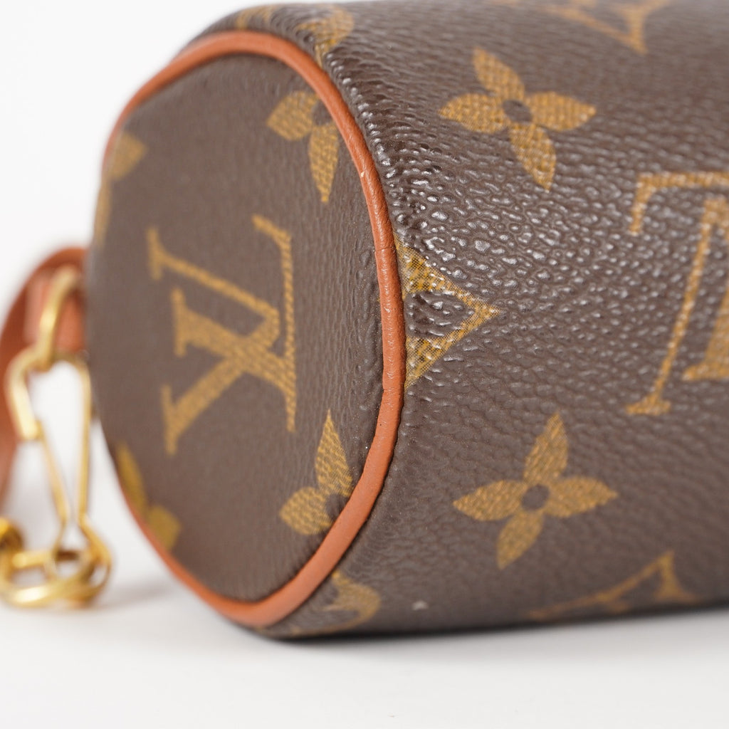 LOUIS VUITTON Monogram Papillon Pouch LV Auth vintage 05E542090016