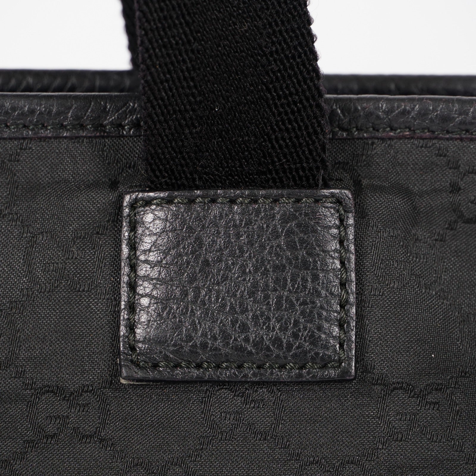 Gucci Black Nylon & Leather Tote Bag Purse With Zipper GG Monogram XY157