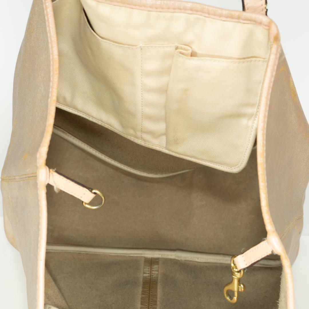 COACH handbag gold beige leather Simple design With  long strap  Tariff included