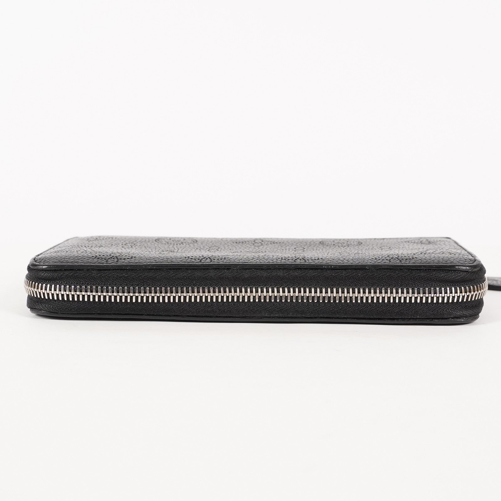 Louis Vuitton Monogram Mahina Zippy Zip-Around Wallet Noir M61867 03T022500009