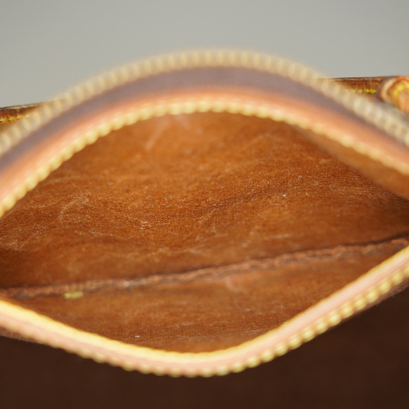 Authentic Louis Vuitton Monogram Speedy 35 M41524 Handbag 02A186463611