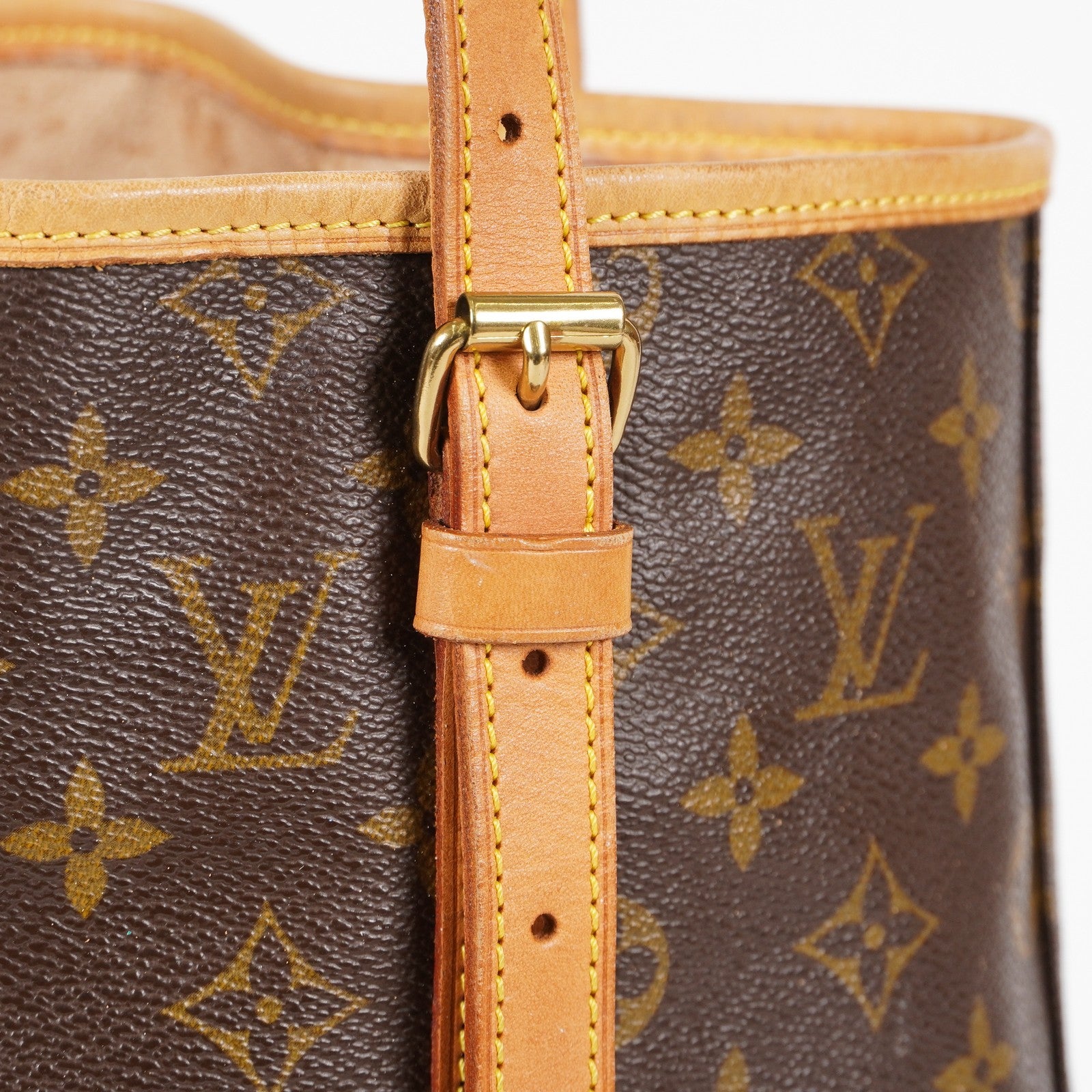 LOUIS VUITTON Monogram Bucket GM M42236 Shoulder Bag LV 05E122860013