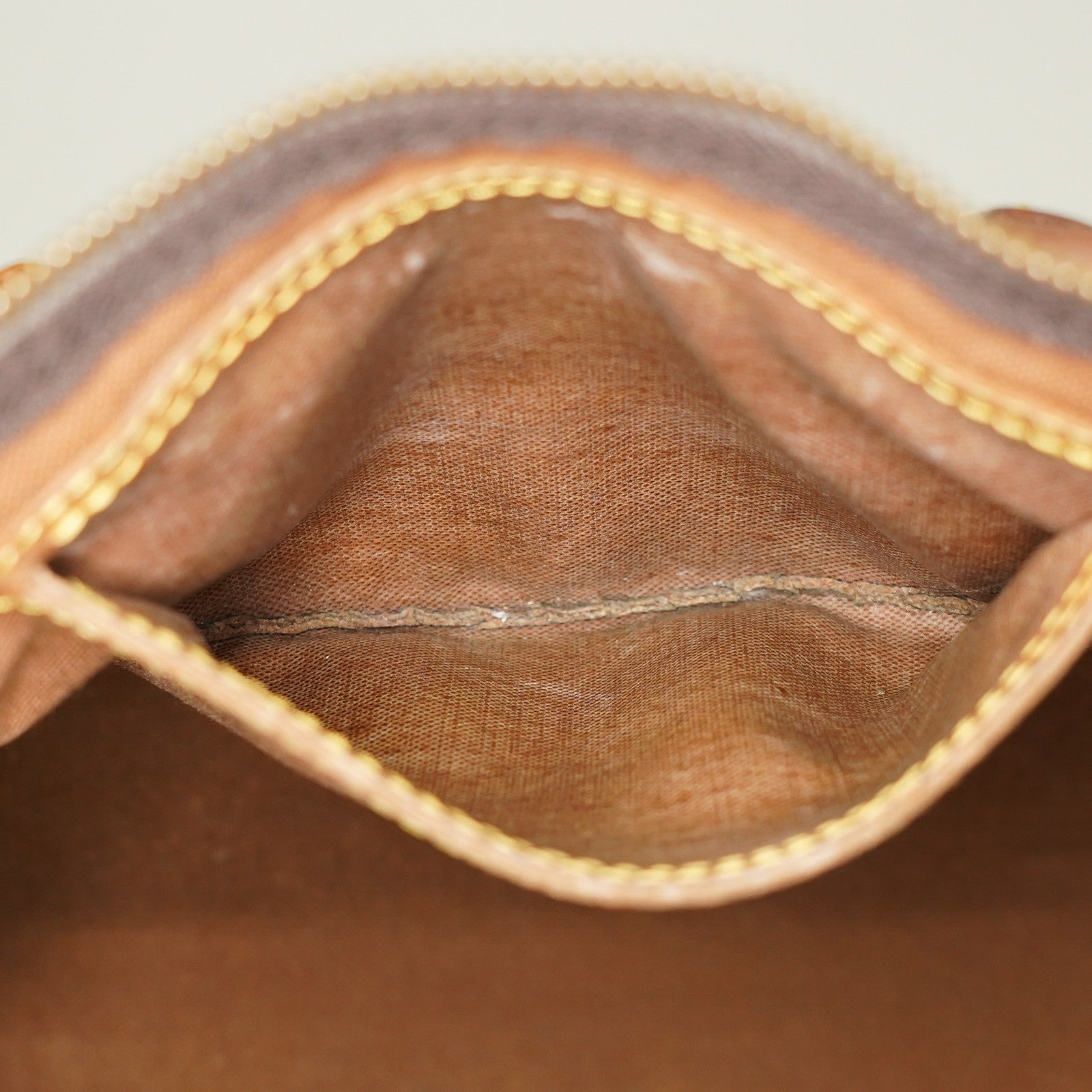 Authentic Louis Vuitton Monogram Speedy 35 M41524 Handbag used 05E075940029