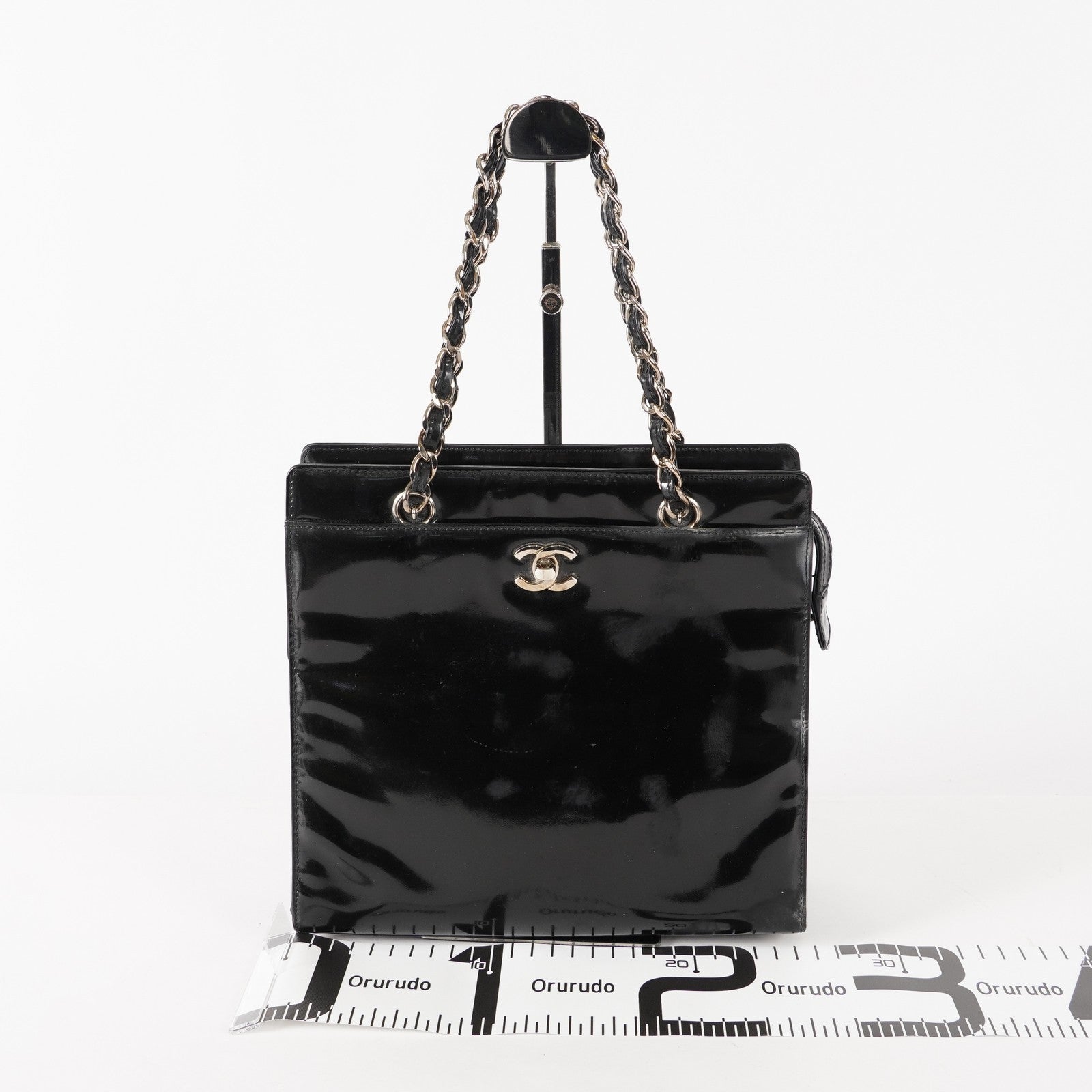 CHANEL CC Logo Chain Shoulder Tote Bag Patent Leather Black Vintage 03E255170011