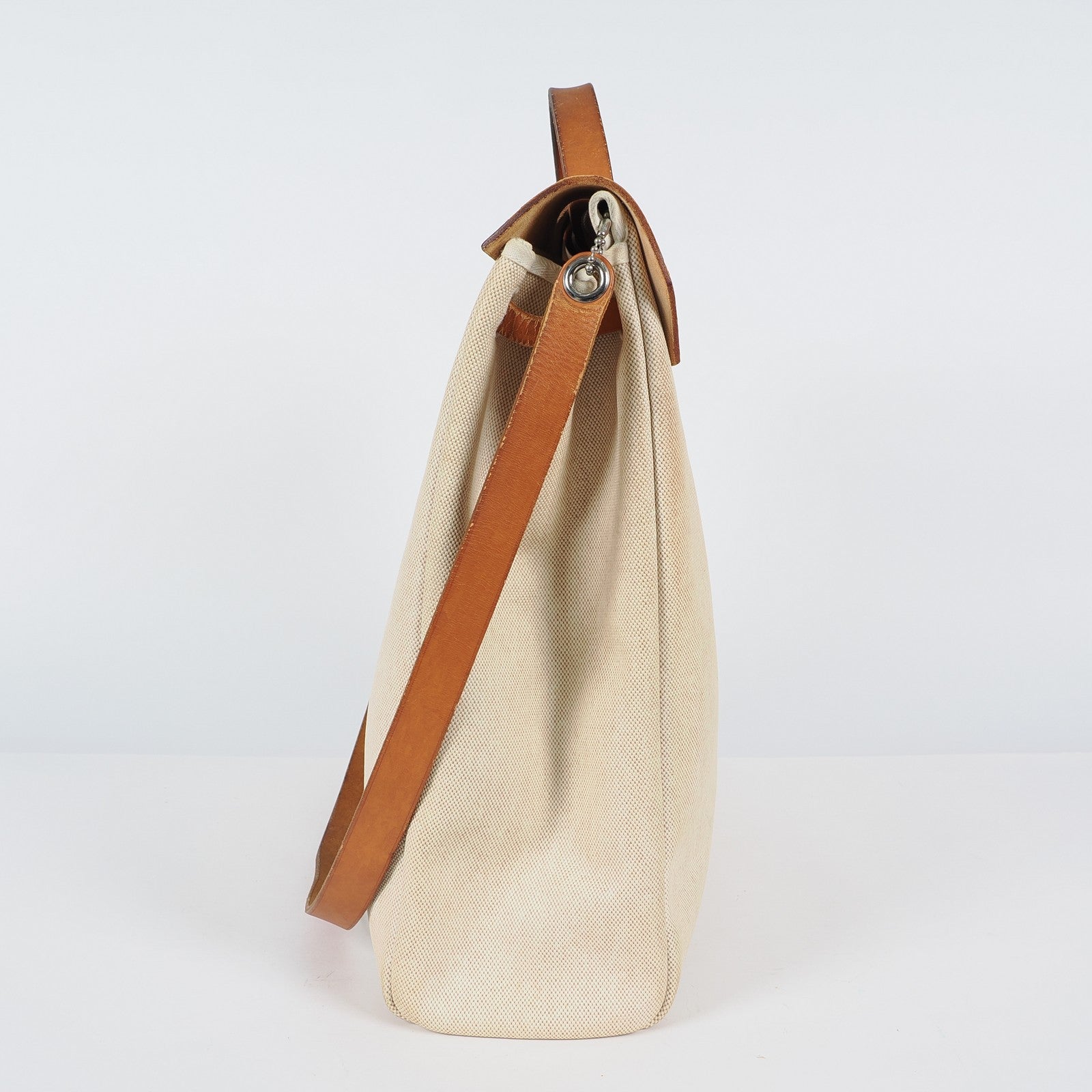 Hermes Herbag MM Handbags Leather White 04A044633207