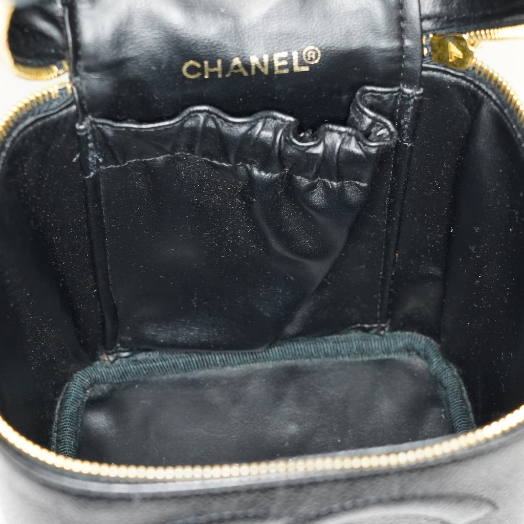 Chanel Vanity Cosmetic Case Black Caviar Leather Bag 05E597040016
